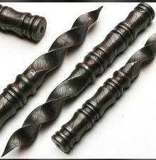 UN BELLISSIMO COLTELLO